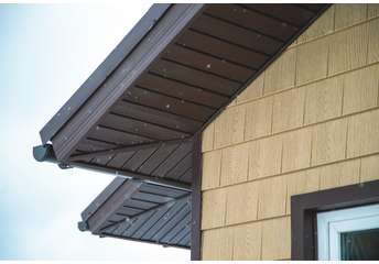 Софиты с перфорацией или без: что подойдёт вашему дому? Софиты с перфорацией или без: что подойдёт вашему дому?